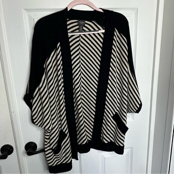 Chicos 2 Travelers Cardigan large Black Gold Stripe Knit Jacket Dolman Sleeve - Picture 5 of 10